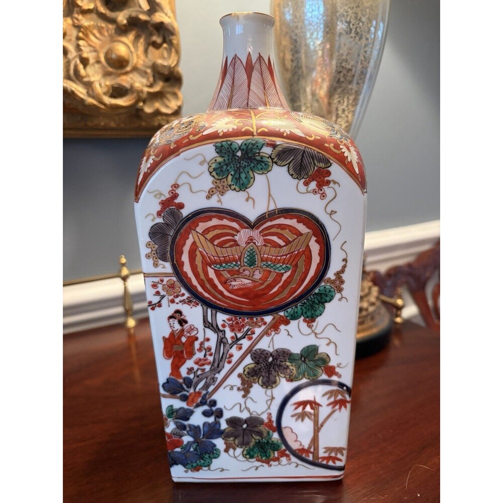 Antique Japanese Edo Period Imari Square Sake Bottle Tokkuri Hand Painted